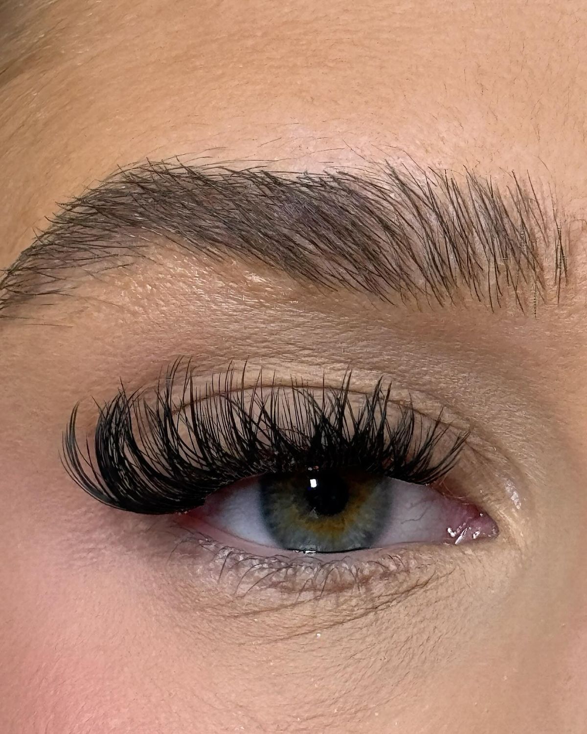 Yovria Individual Lashes 8-16mm | 200pcs Natural Volume Clusters